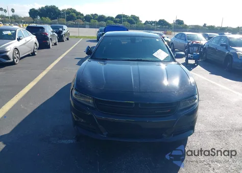 2022 Dodge Charger Sxt Rwd z USA, uszkodzony, nr VIN 2C3CDXBG1NH183632